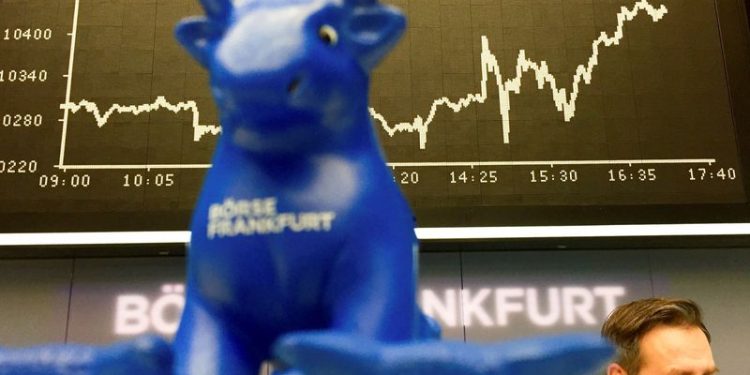 European stocks just higher; Trump’s inauguration in focus